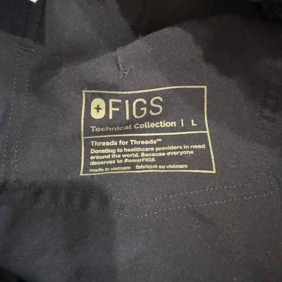 Figs navy scrub set - Picture 2 of 4